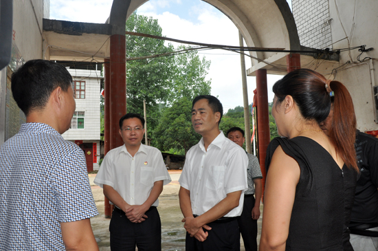 市委常委组织部长陈炎标到清流调研